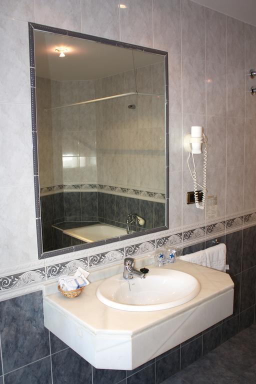 Hostal La Maya سيرسيديلا الغرفة الصورة